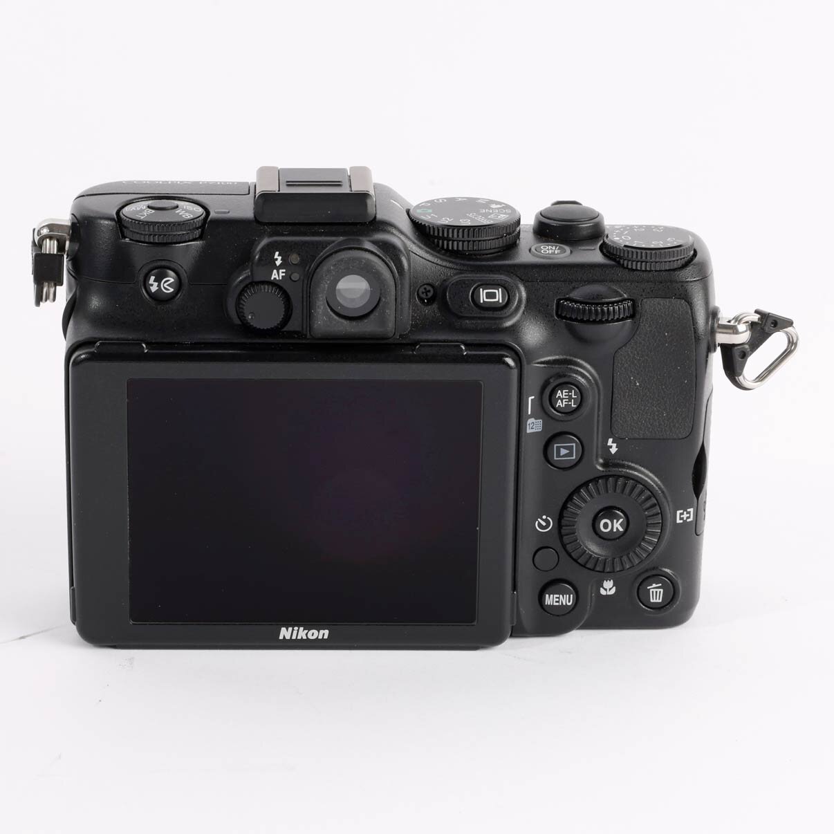 Nikon COOLPIX P7100 10.1 MP Digitalkamera Schwarz ▻ bei 