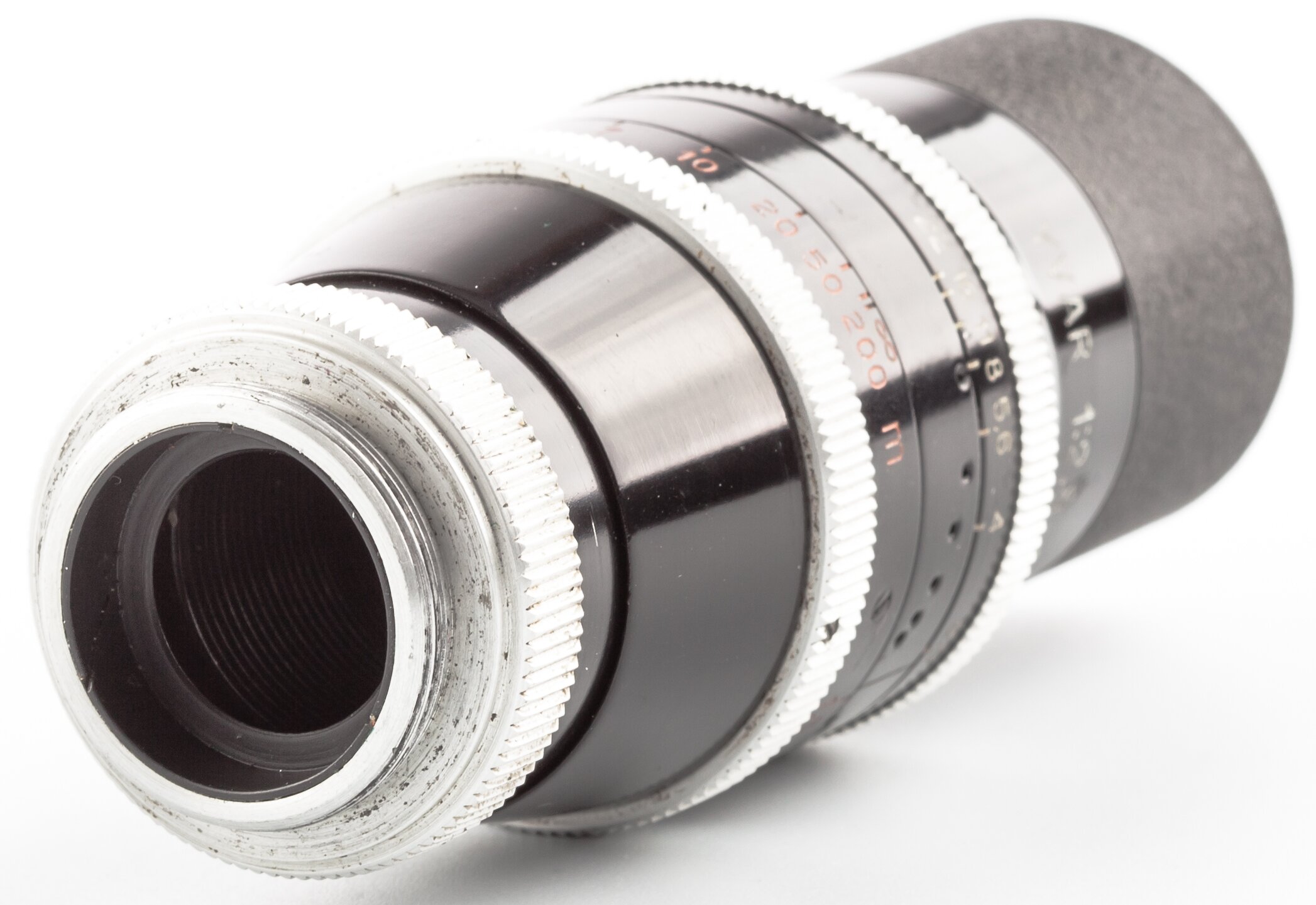 Kern c-mount 2,8/75mm AR Yvar