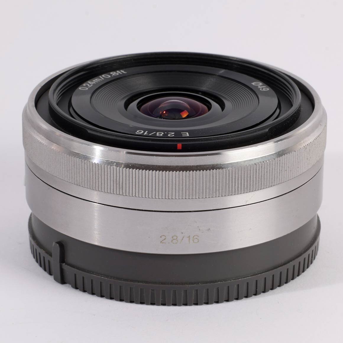 Sony 2,8/16mm für Sony e-mount silber