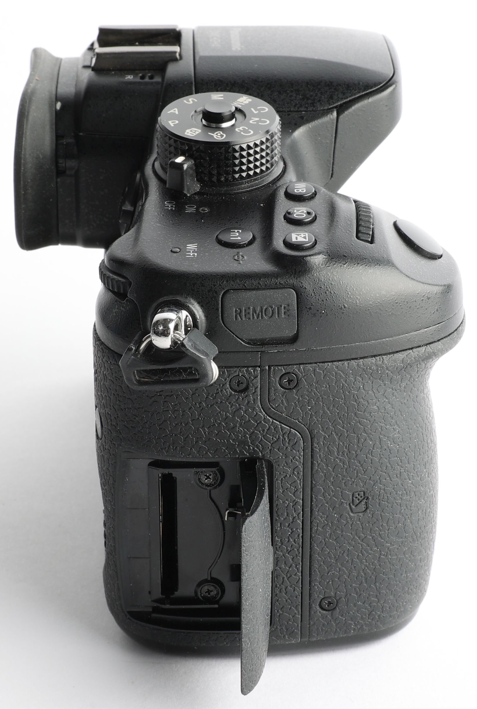 Panasonic Lumix DMC-GH4