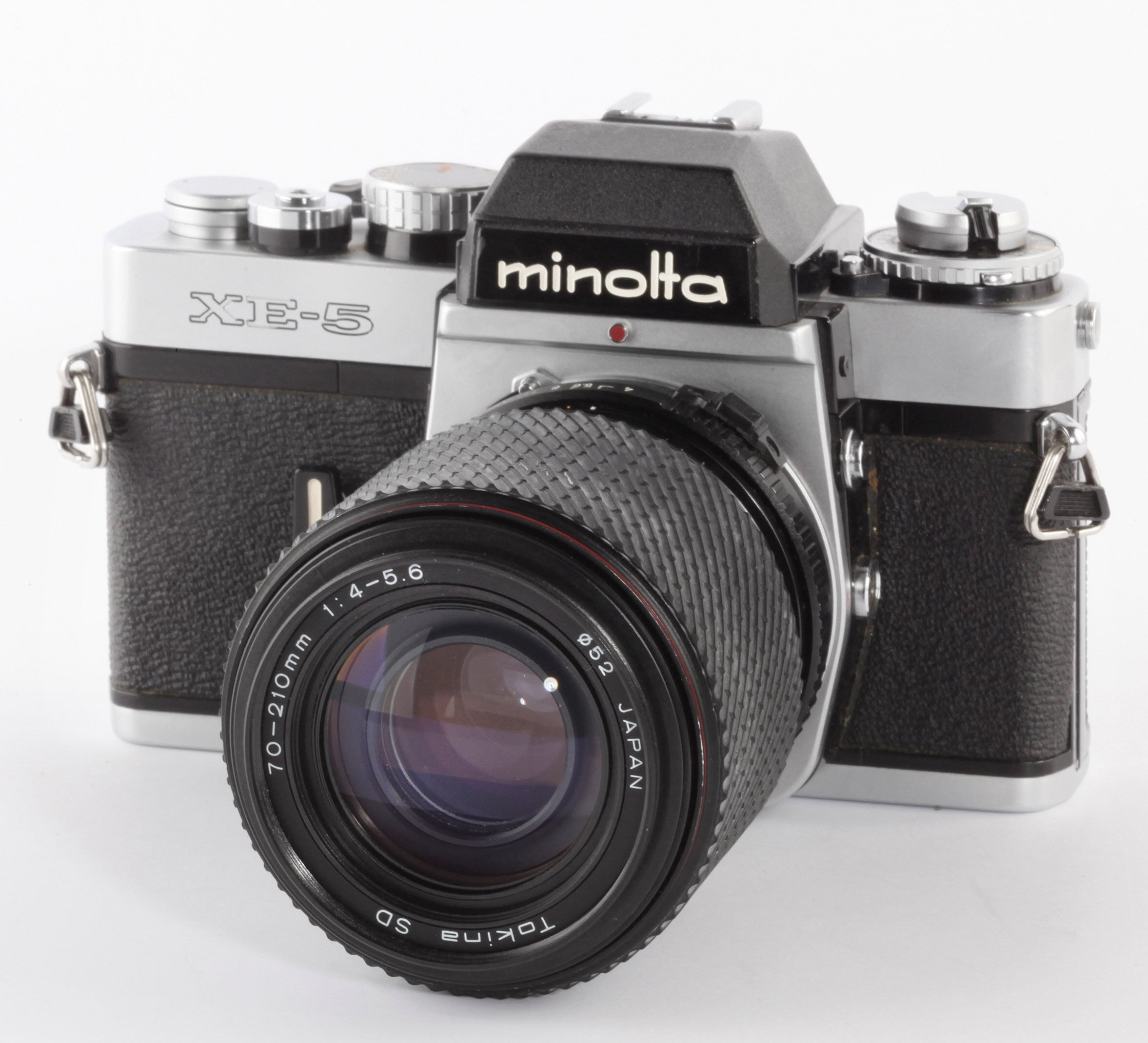 Minolta XE-5 + Tokina SD 70-210 4-5,6