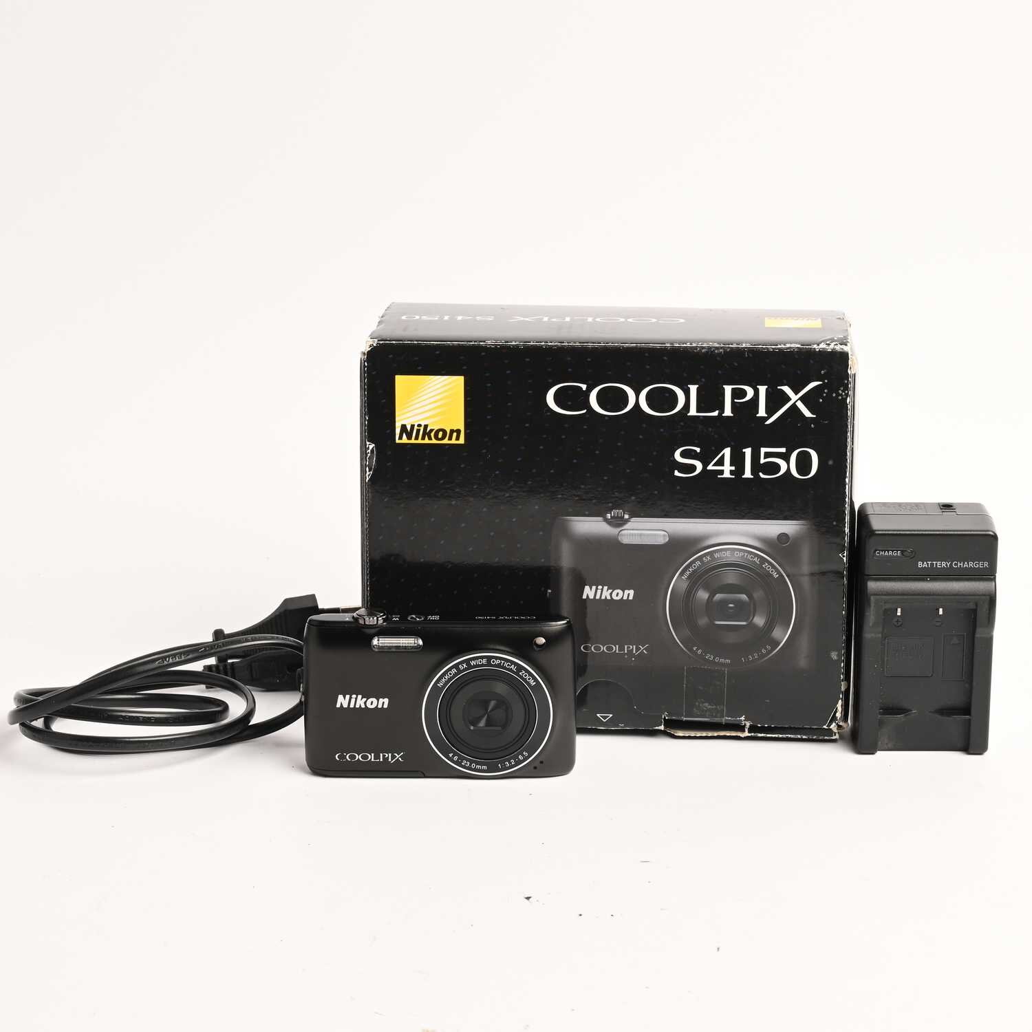 Nikon COOLPIX S4150 14,0 MP Digitalkamera Schwarz 5X Zoom Touchscreen