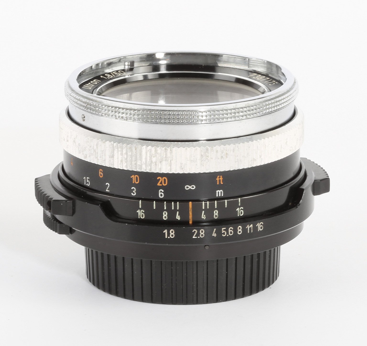 Carl Zeiss Ultron 50mm f1,8 M42