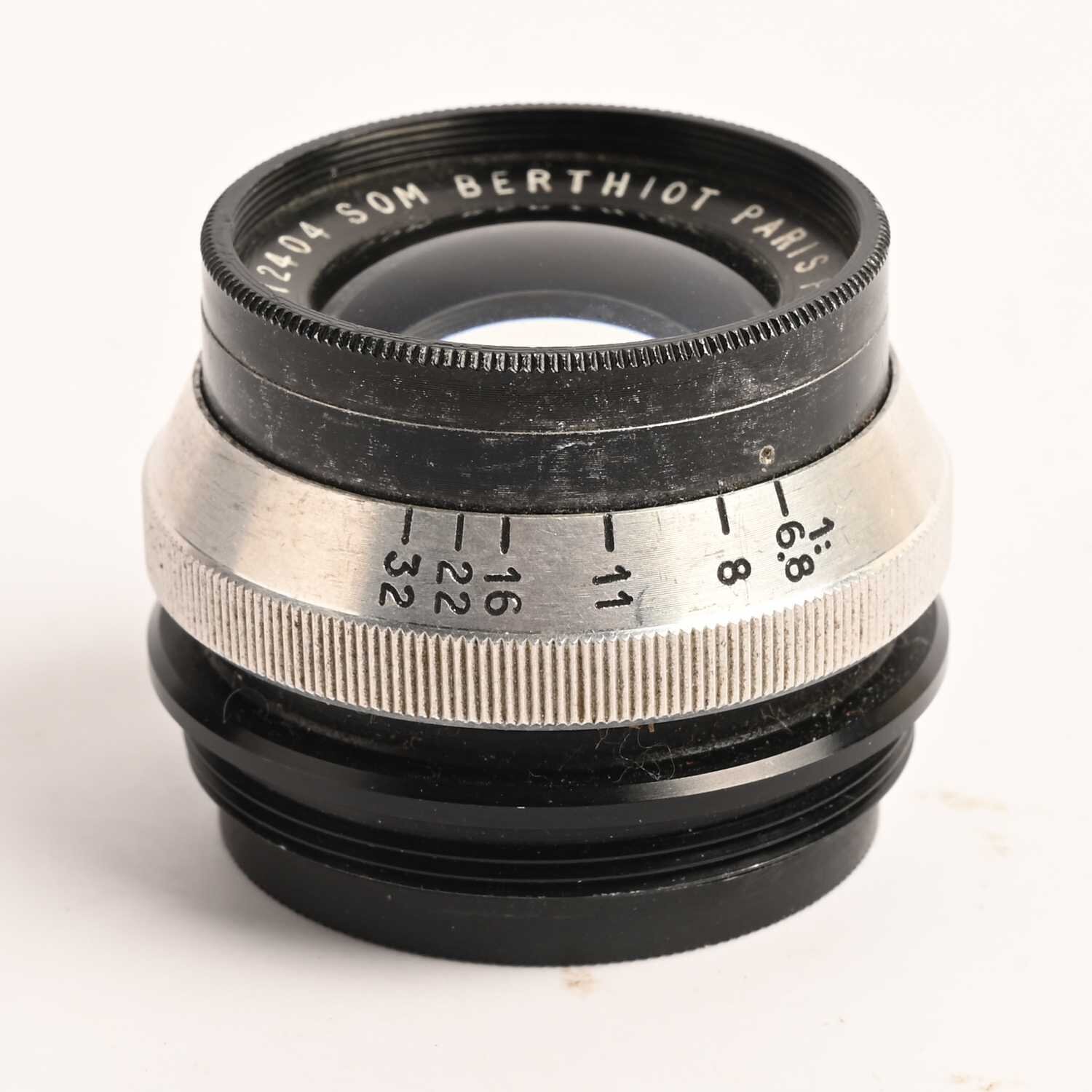 Som Berthiot Paris Perigraphe 6,8/135
