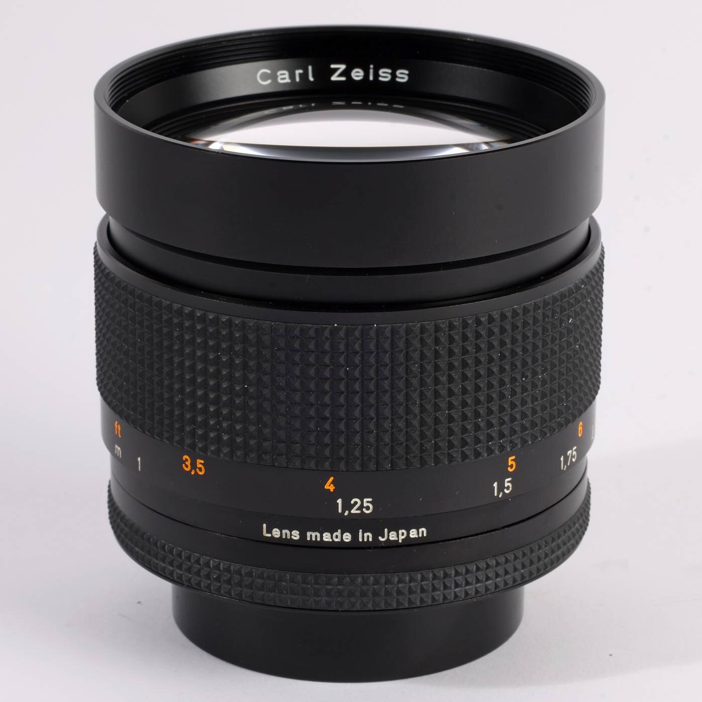 Contax / Carl Zeiss Planar 1,4/85mm