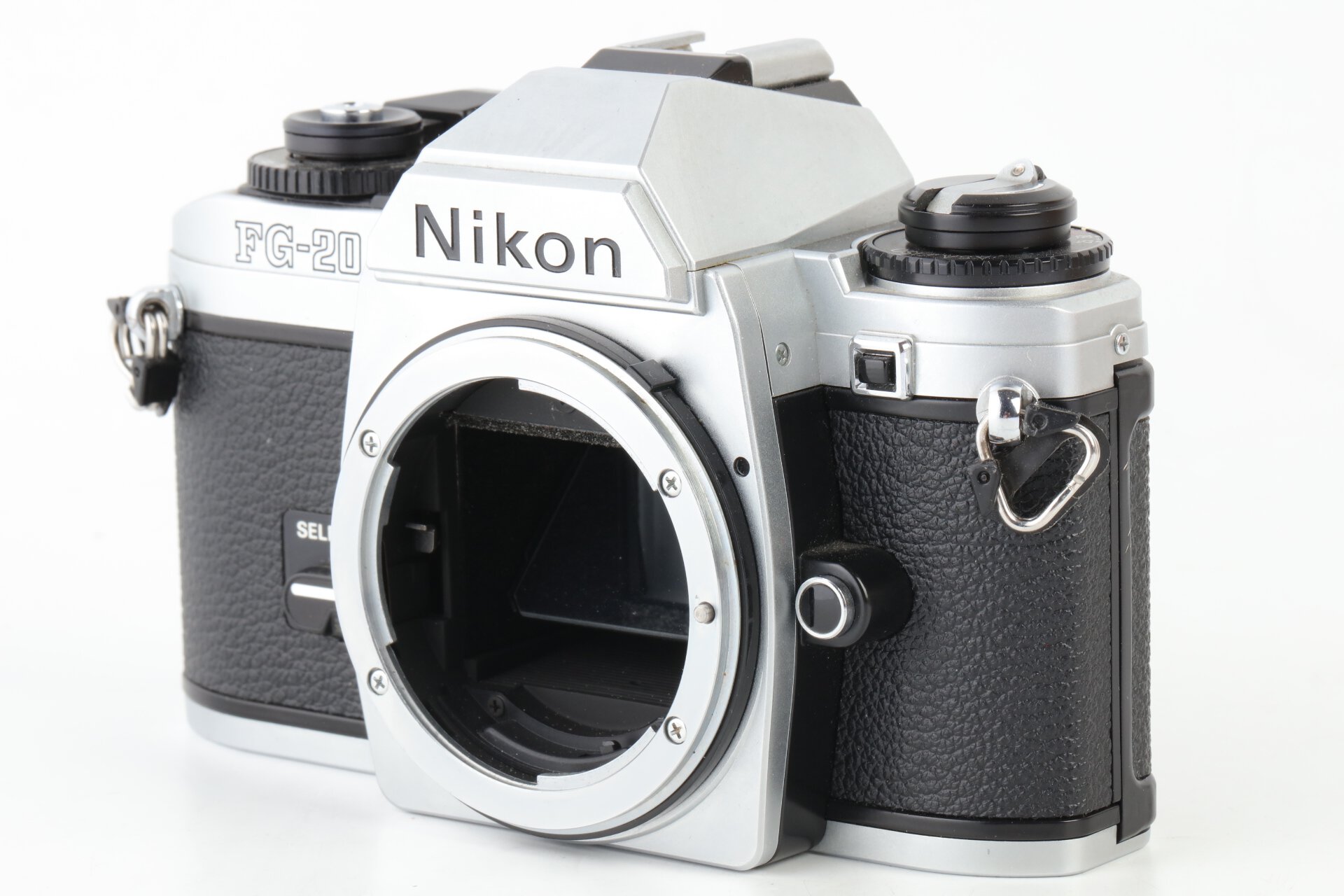 Nikon FG-20 chrom Gehäuse
