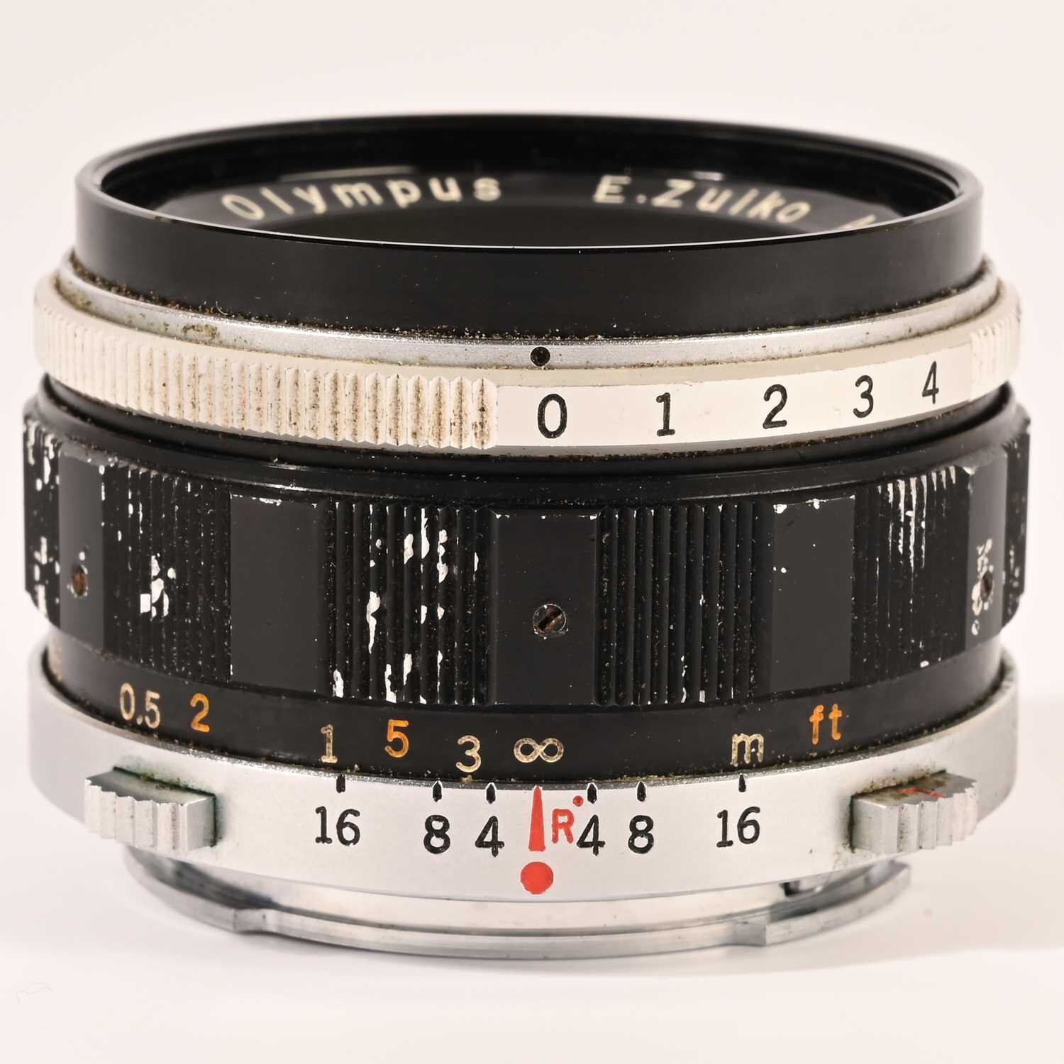 Olympus Zuiko Auto-W 4/25 mm Lens