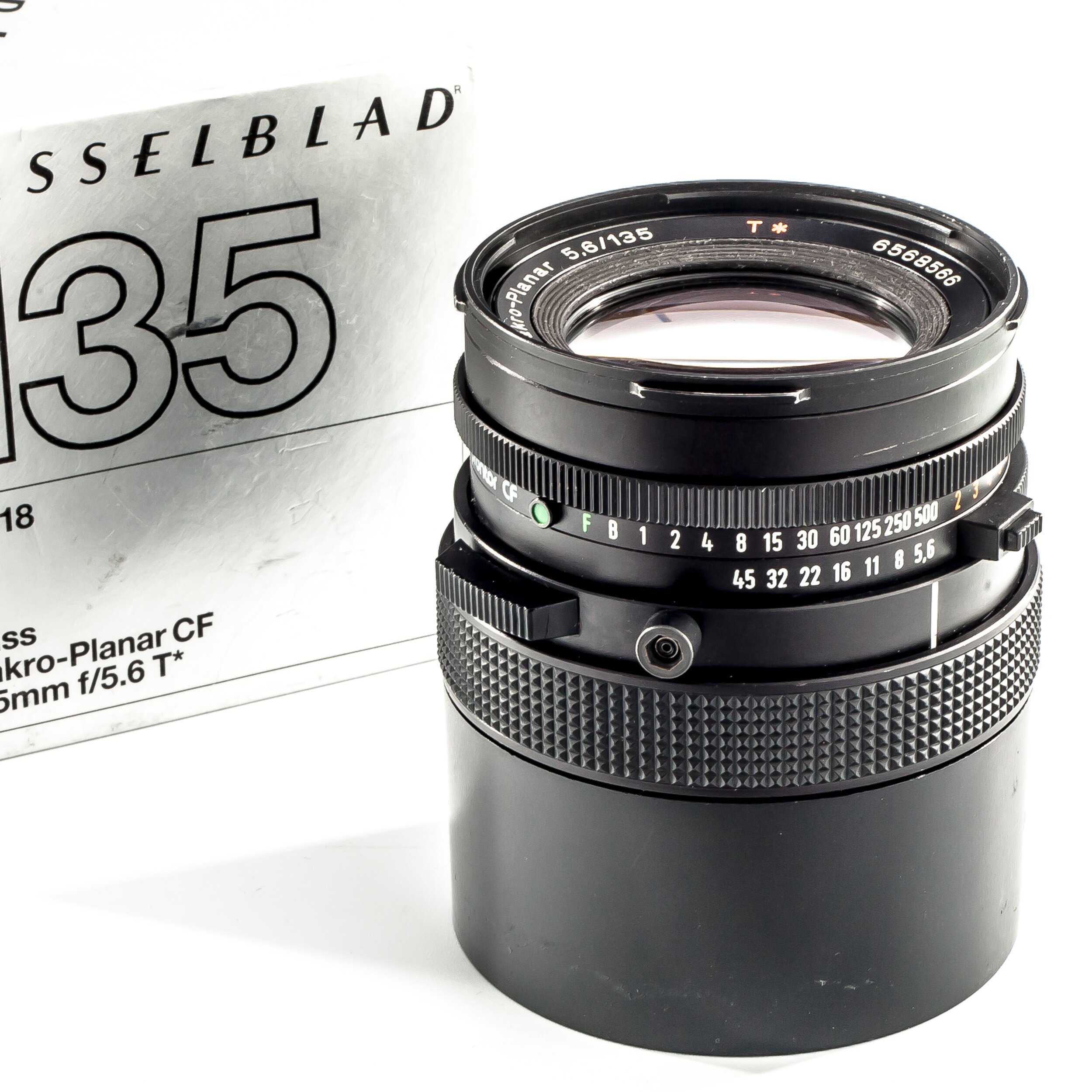 Hasselblad Carl Zeiss Makro-Planar 135 mm f/5.6 T* CF Hasselblad