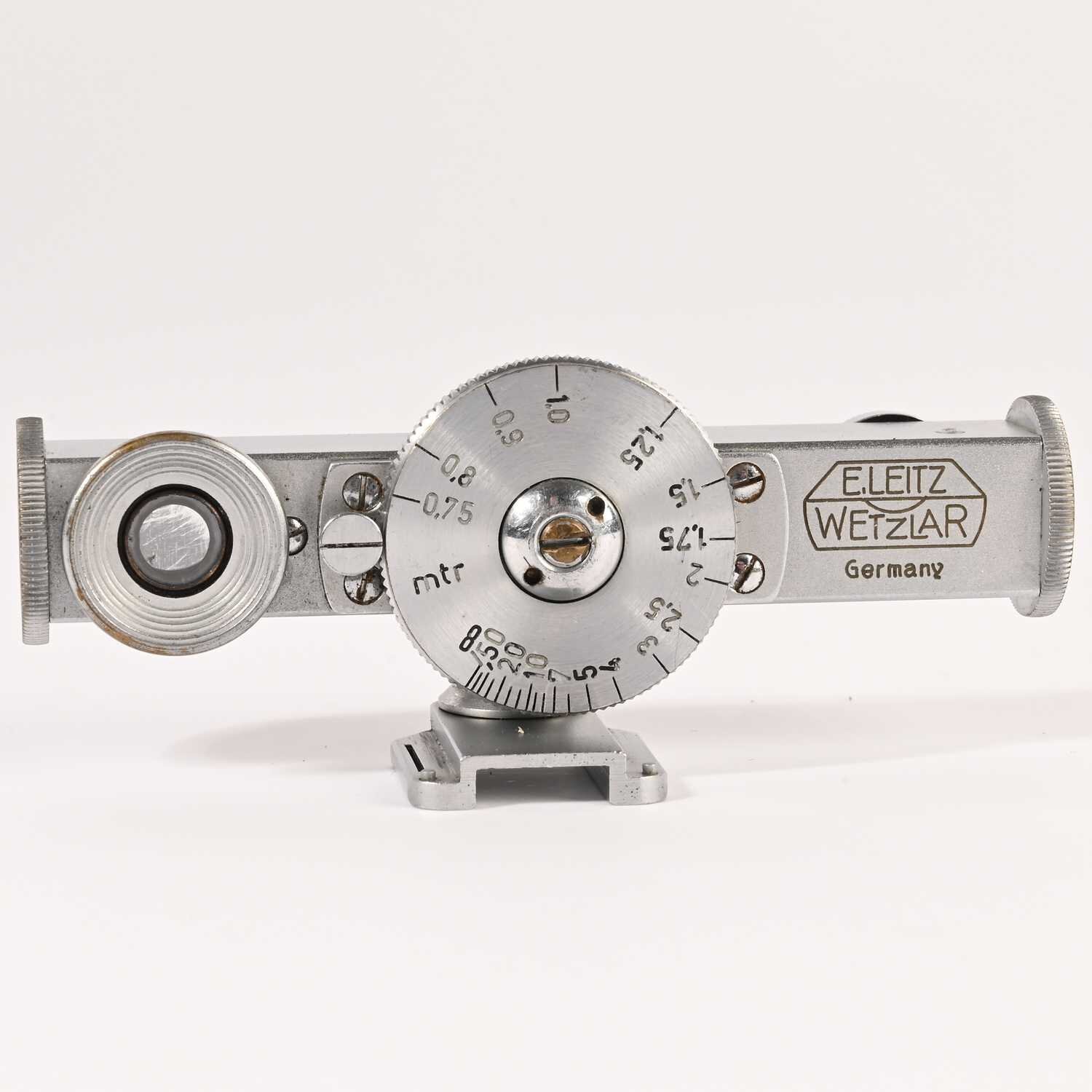 Leica Leitz HFOOK chrome rangefinder in meter