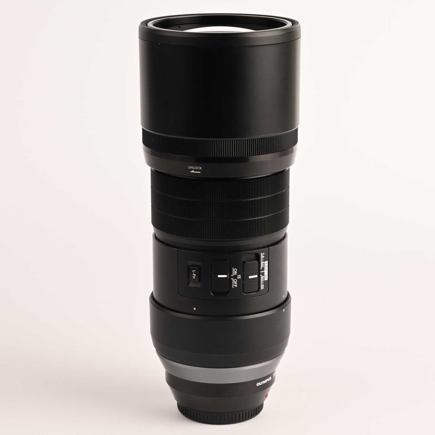 OLYMPUS M.ZUIKO DIGITAL ED 300mm f/4.0 IS PRO