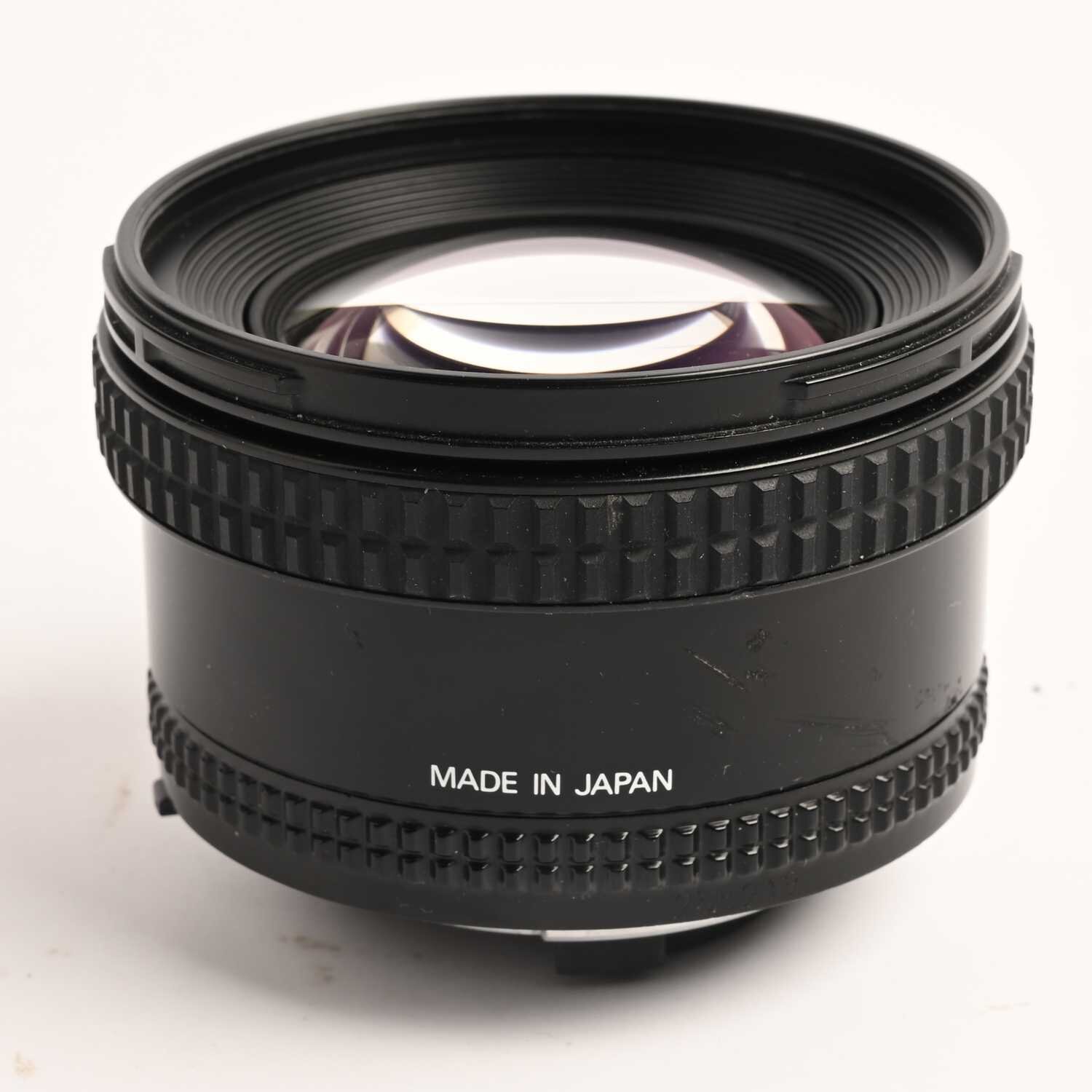 Nikon AF NIKKOR 20mm f/2.8 Weitwinkelobjektiv