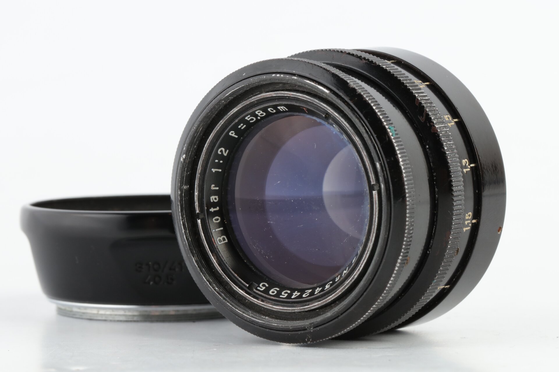 Carl Zeiss Biotar 2/5,8 cm rotes T M42
