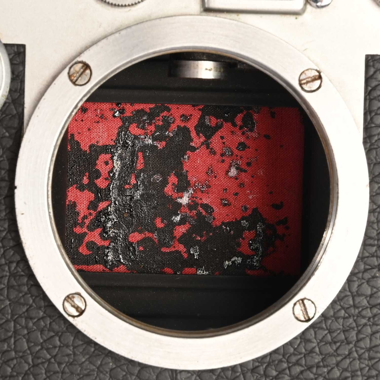 Leitz Leica IIIc war camera red curtain WK2 body Nr.374743 Baujahr 1941
