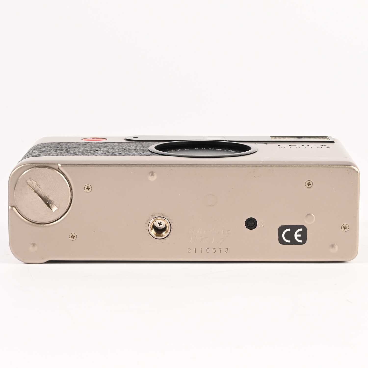 Leica Minilux Summarit 2,4/40mm