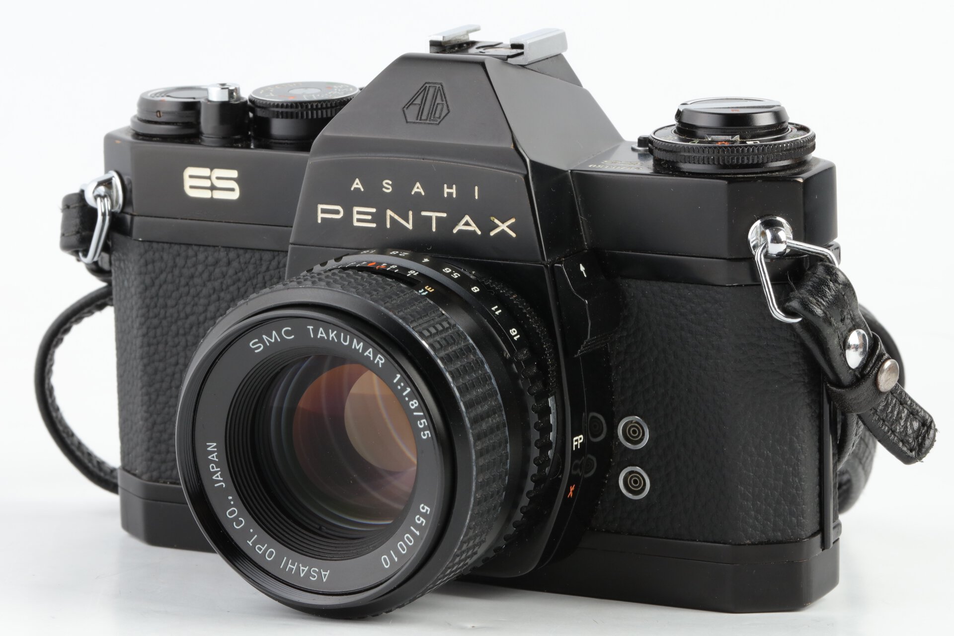 Pentax ES + SMC Takumar 1,8/55mm M42