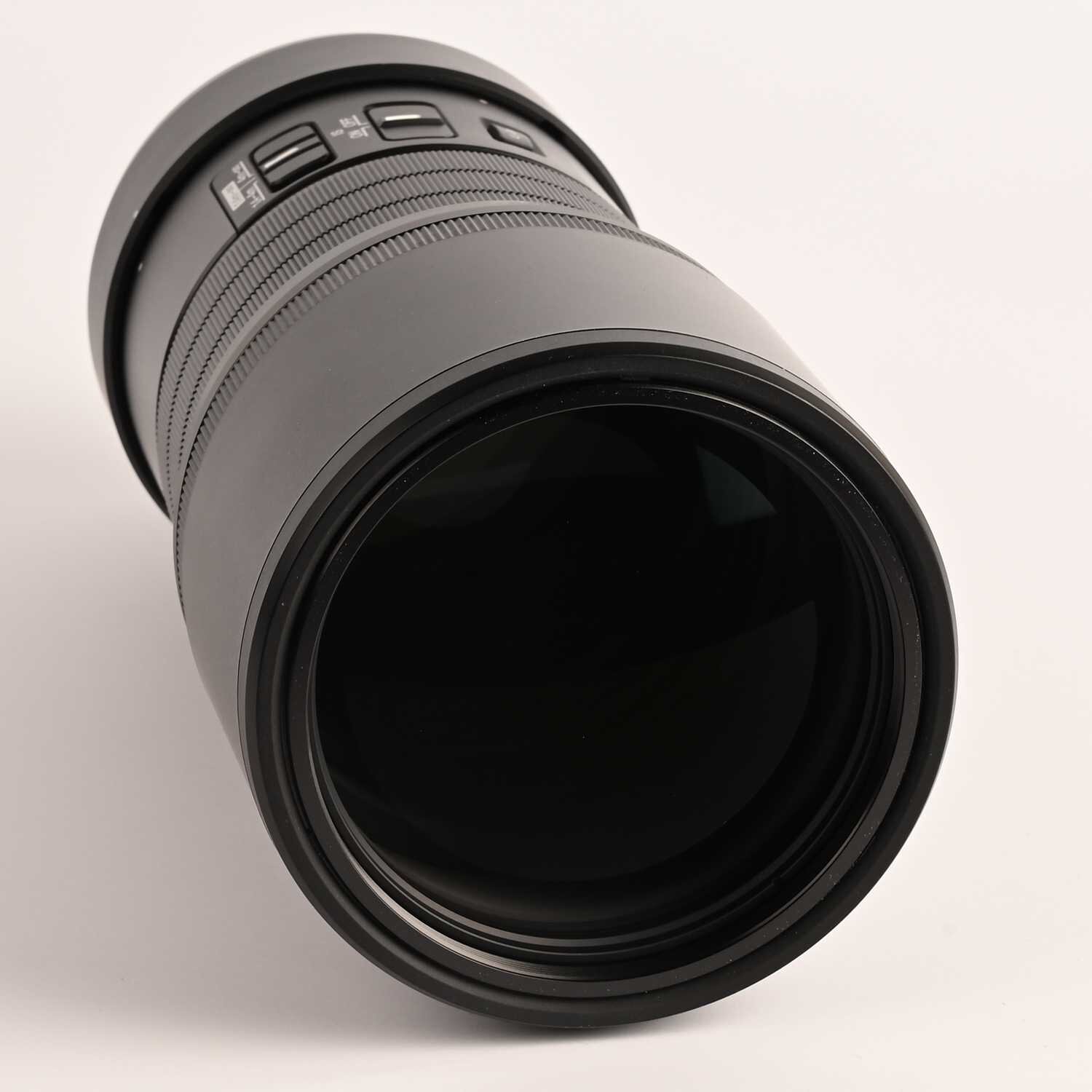 OLYMPUS M.ZUIKO DIGITAL ED 300mm f/4.0 IS PRO