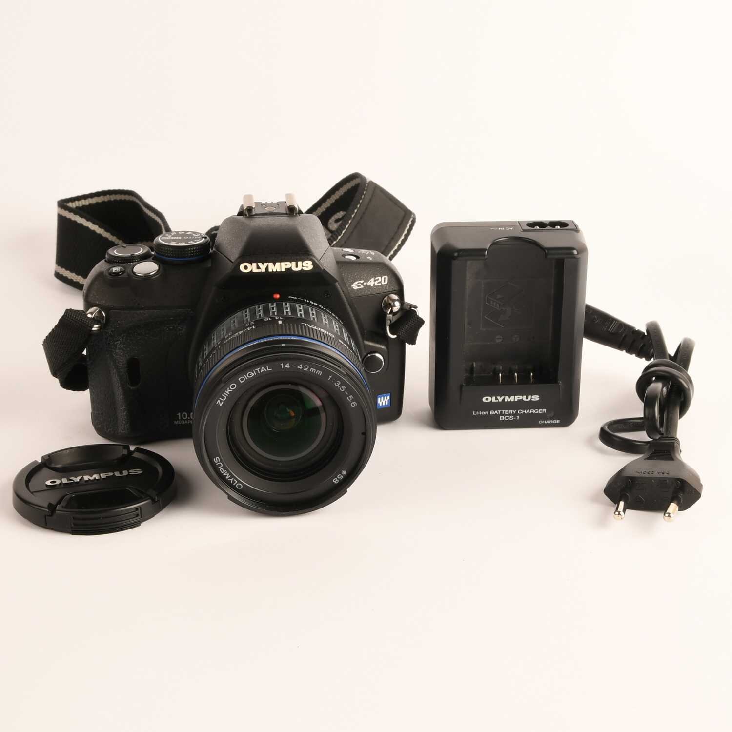 Olympus DSLR-Kamera E-420 Objektiv Zuiko digital 14-42/3,5-5,6