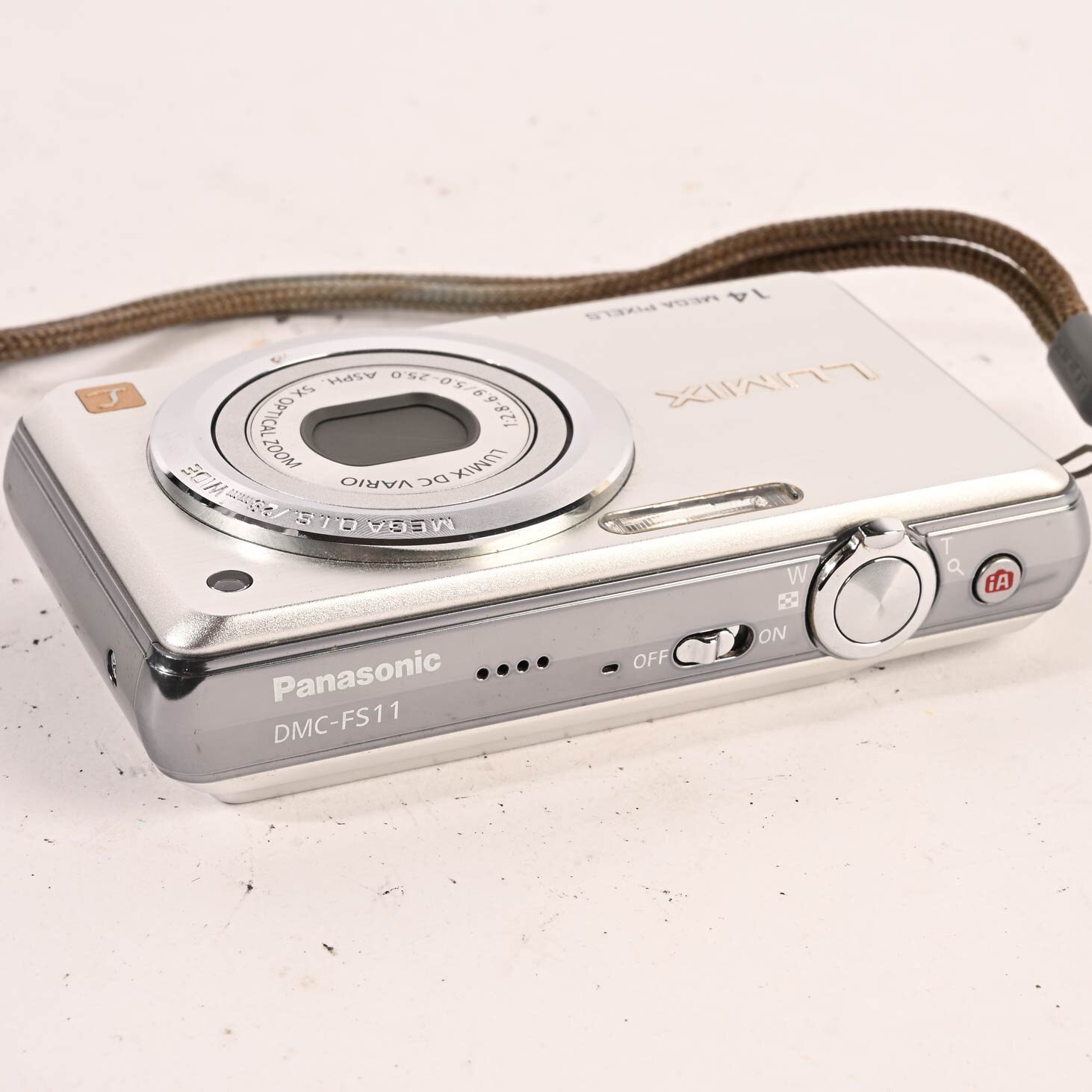 Panasonic Lumix DMC-FS11 Digitalkamera 14 MP silver Y2K Kamera
