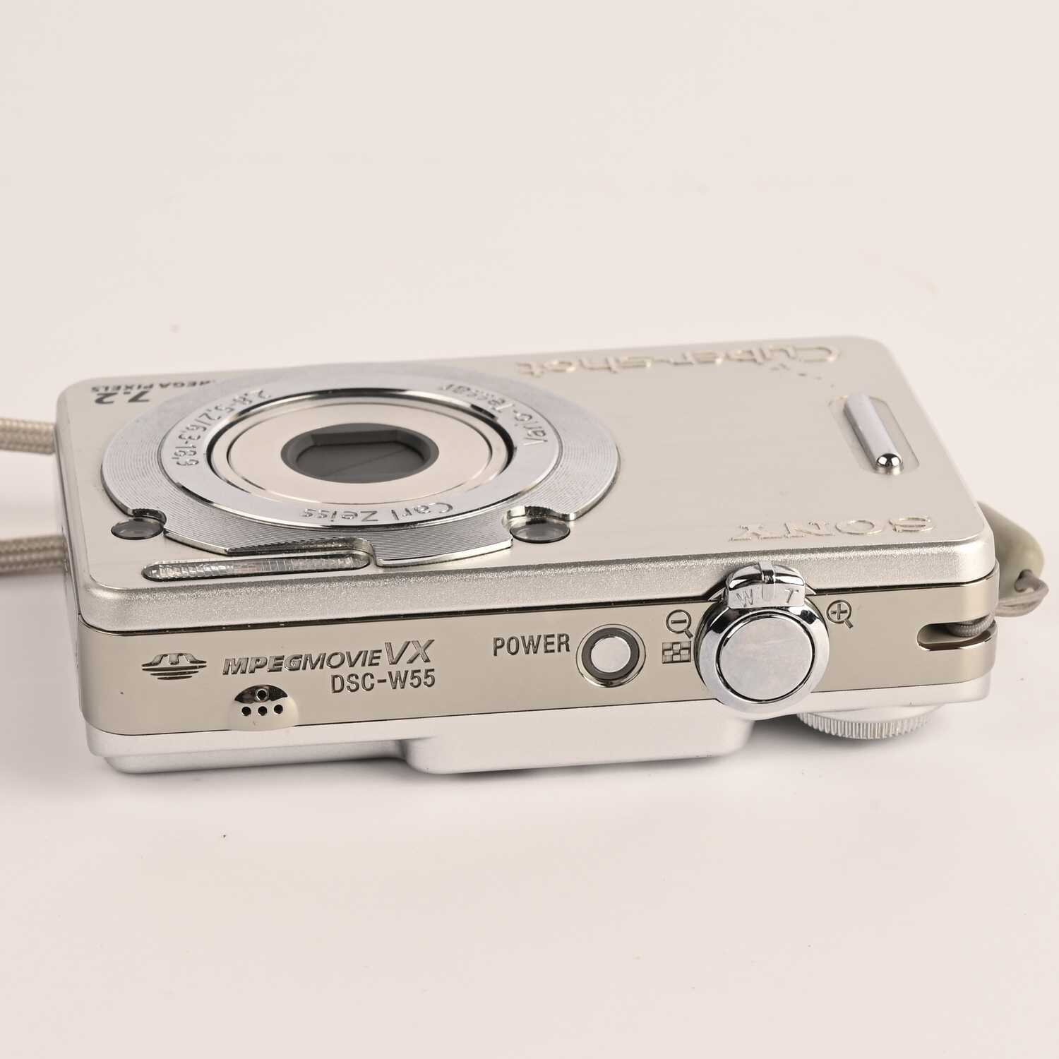 Sony Cyber-shot DSC-W35 7.2MP Digital Camera Carl Zeiss Objektiv
