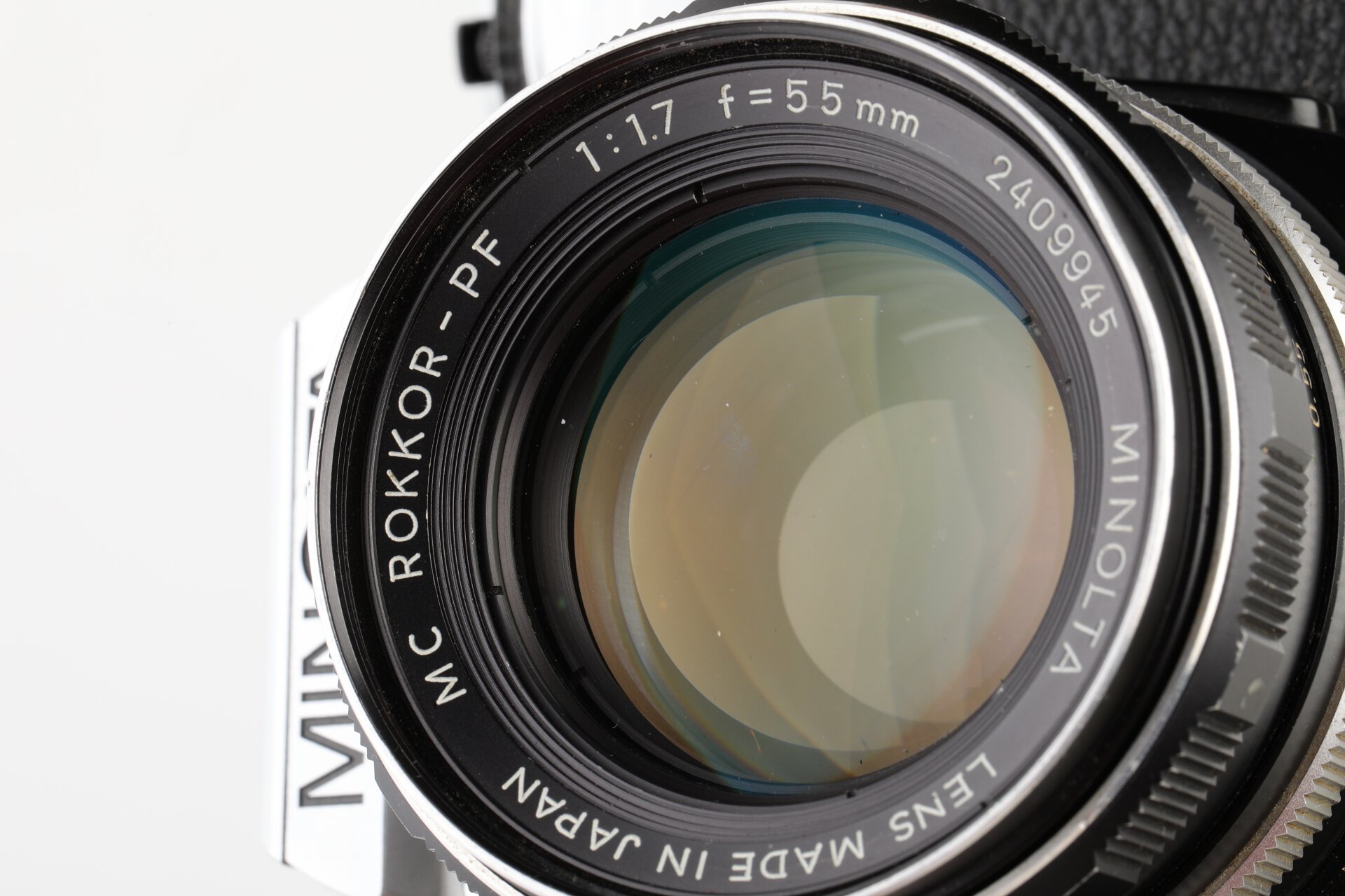 Minolta X-300 + MC Rokkor-PF 1,7/55mm