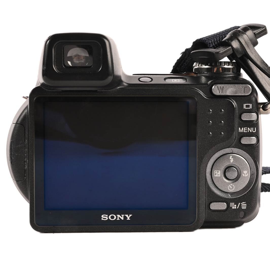 Sony DSC-H5 7,2MP Carl Zeiss Tessar 6-72/ f 2,8-3,7