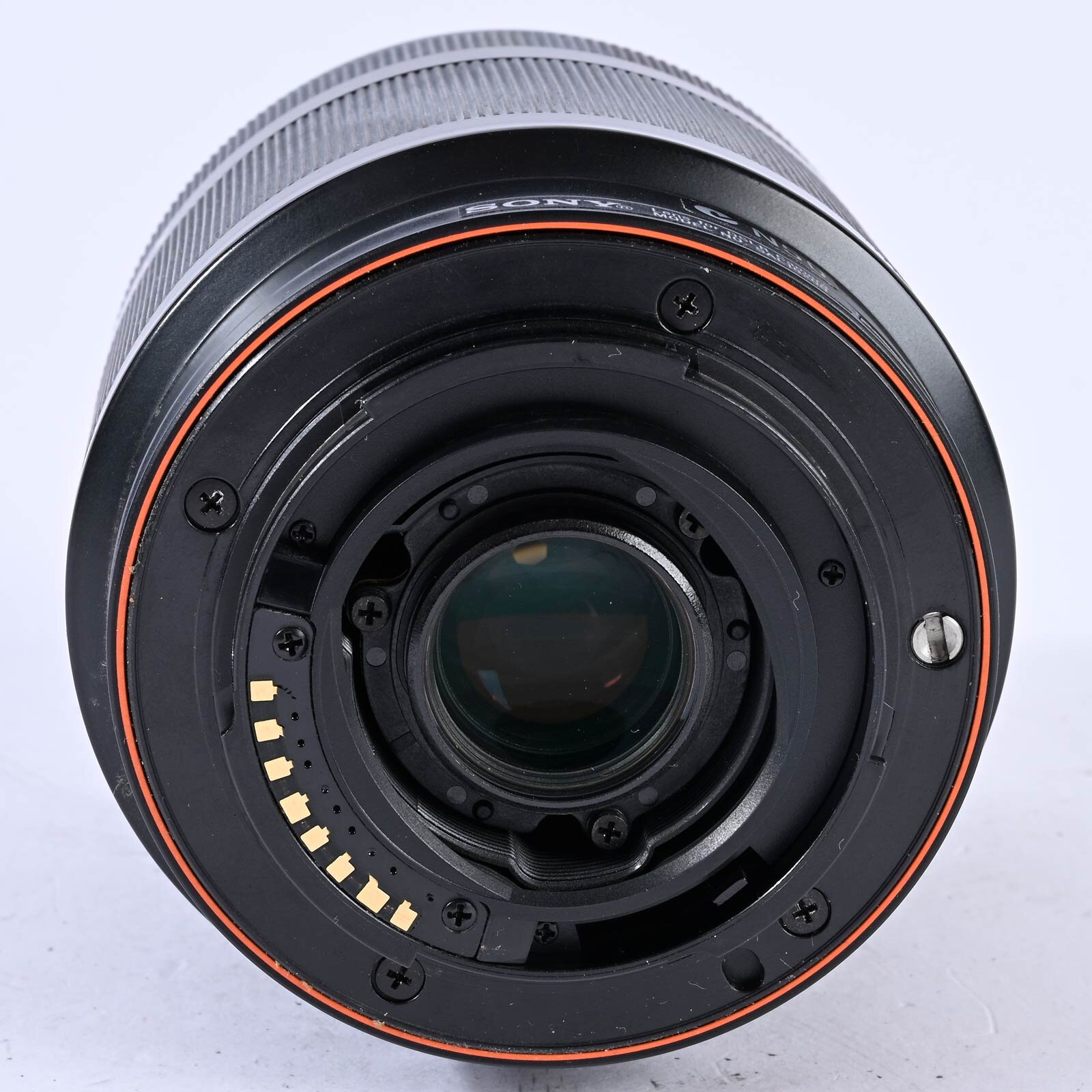 Sony DT 3,5-6,3/18-200mm für Sony a-mount