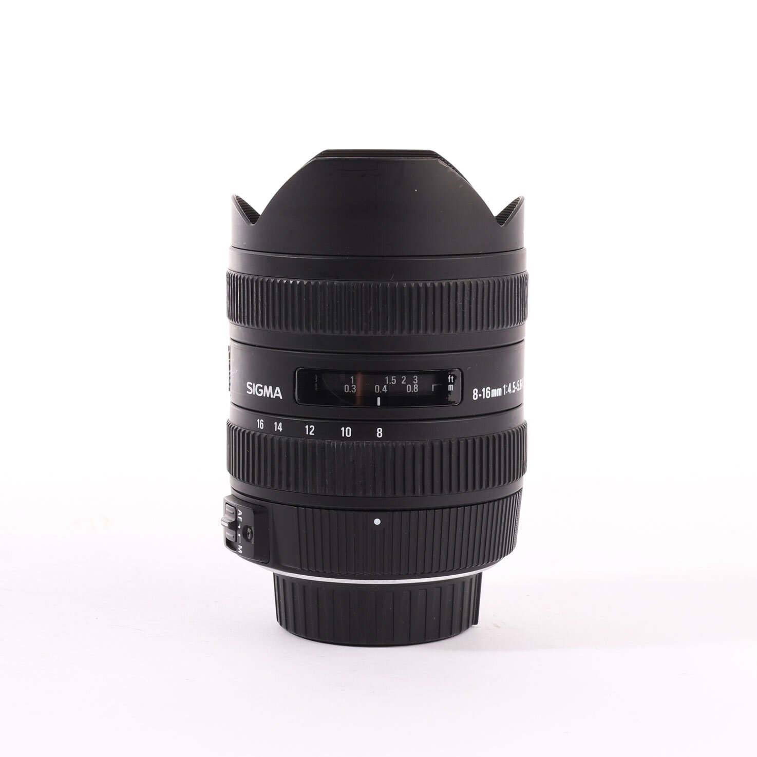 Sigma DC 4.5-5.6/8-16mm Nikon F