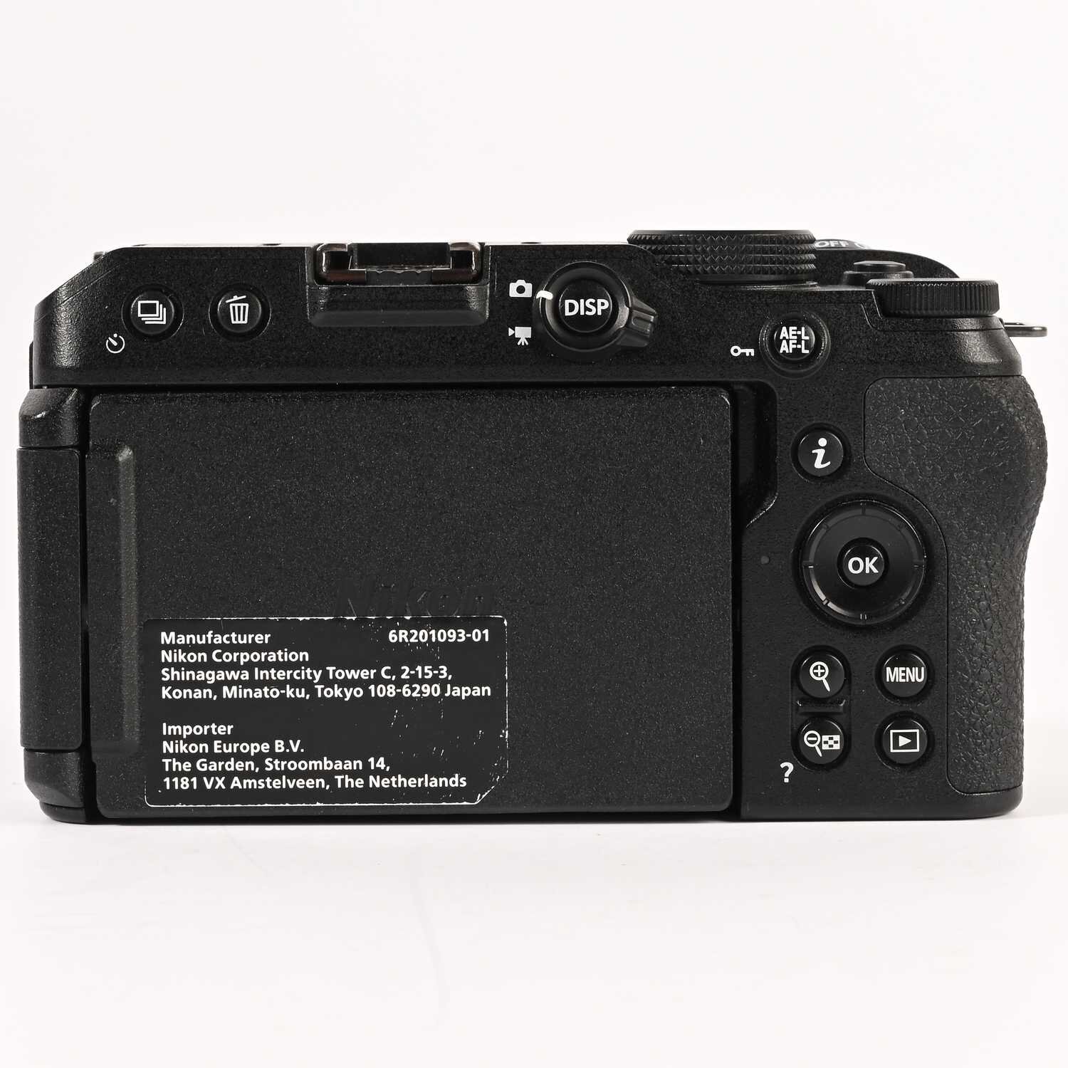 Nikon Z30 Systemkamera Kit Nikkor DX 16-50 mm VR Objektiv 6000 Auslösungen