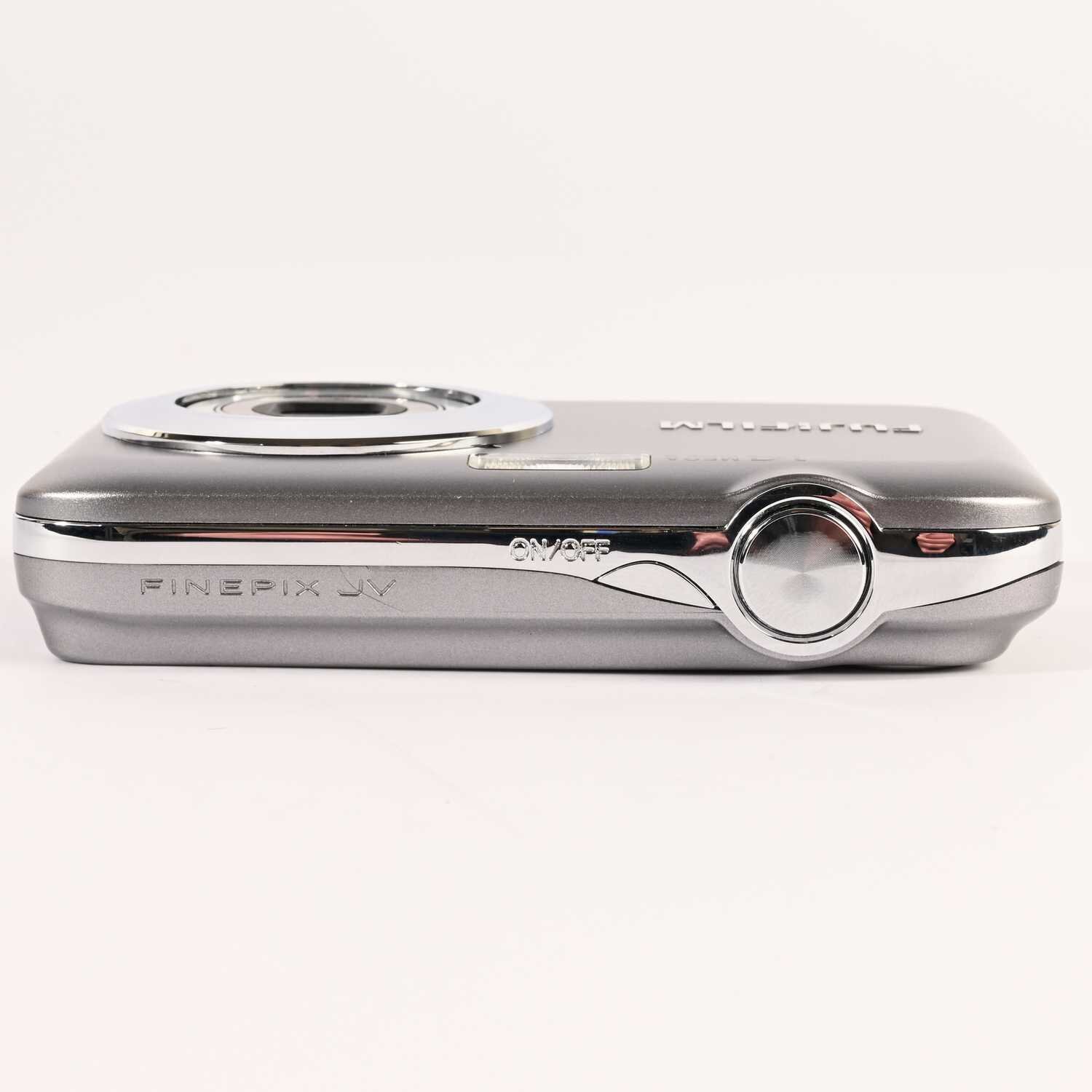 Fujifilm Finepix JV200 Digitalkamera Schwarz Digicam 14 MP Kompakt