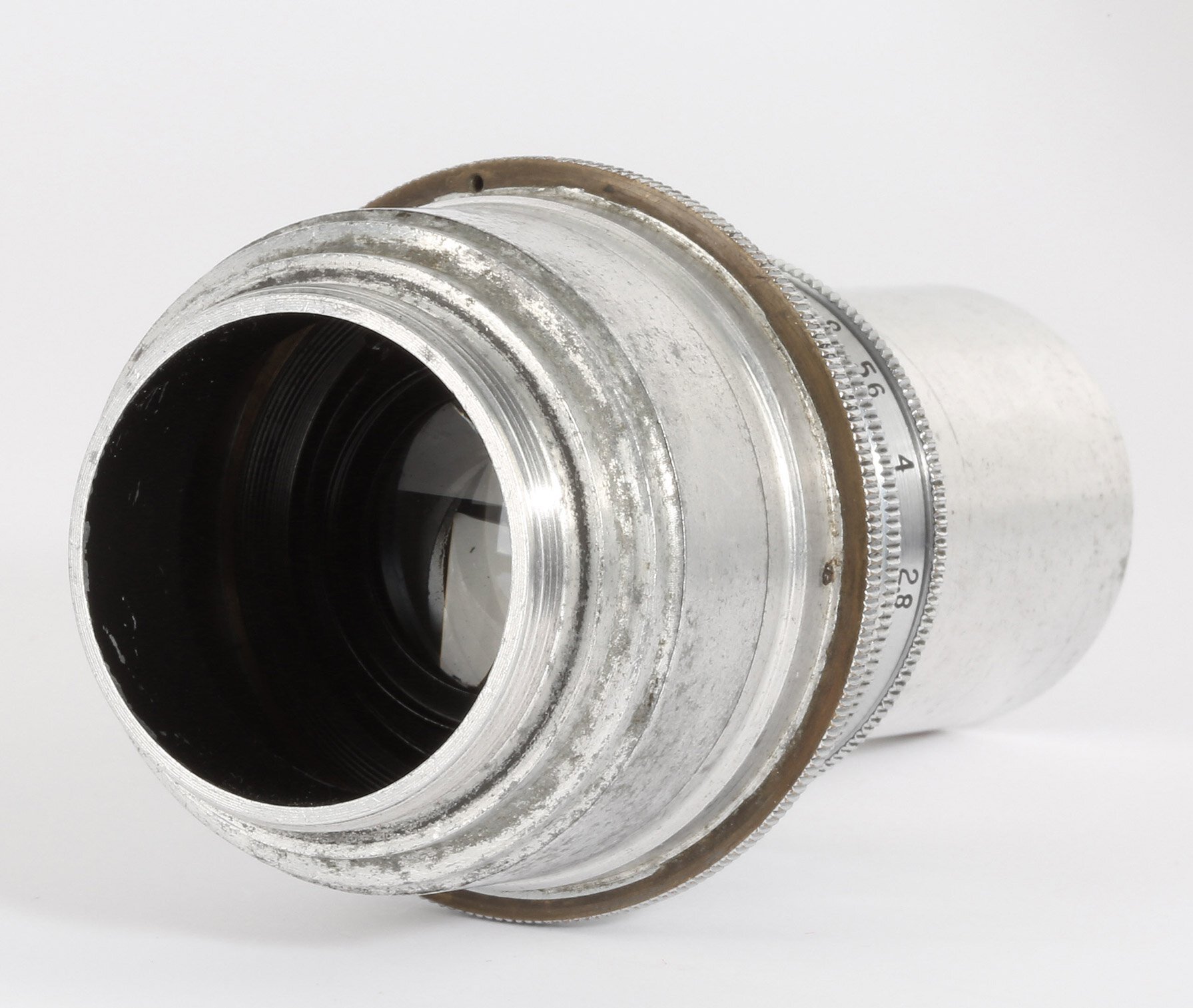 Schneider-Kreuznach Xenar 8 cm f2,8 M42
