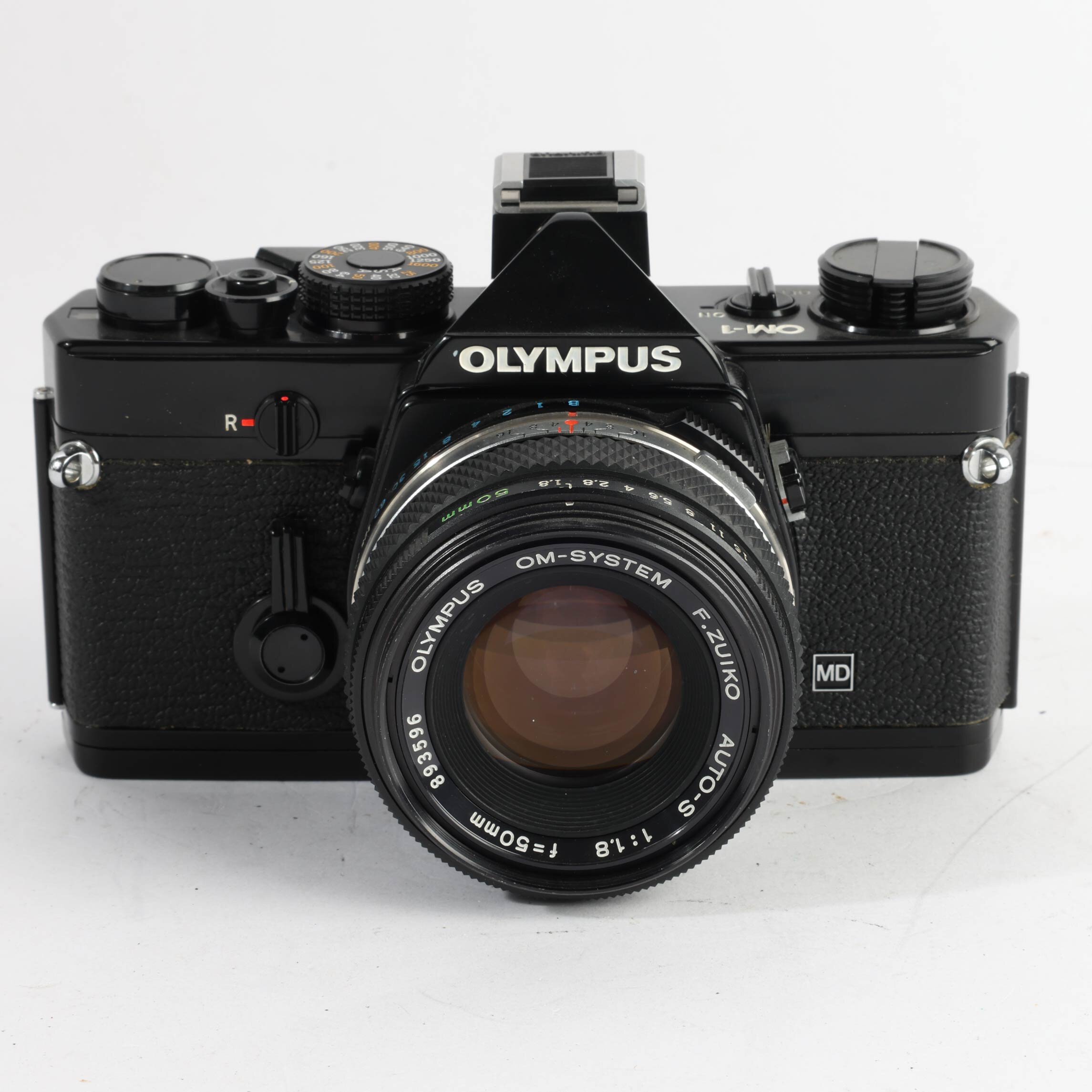 Olympus OM-1 SLR Olympus Zuiko MC Auto-S 1,8/50 Lens black