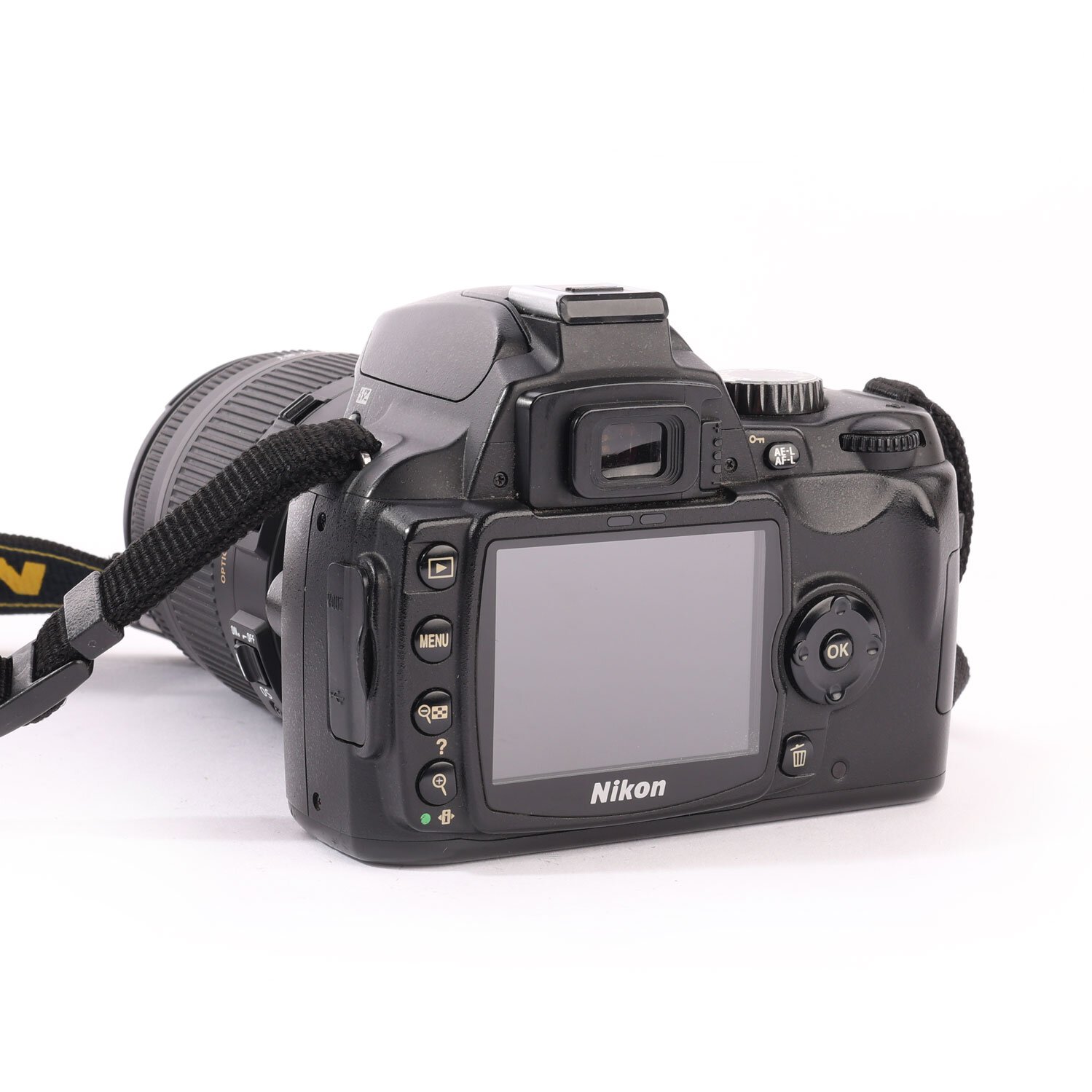 Nikon D60 - Sigma DC 18-250mm 1:3.5-6.3 MACRO HSM