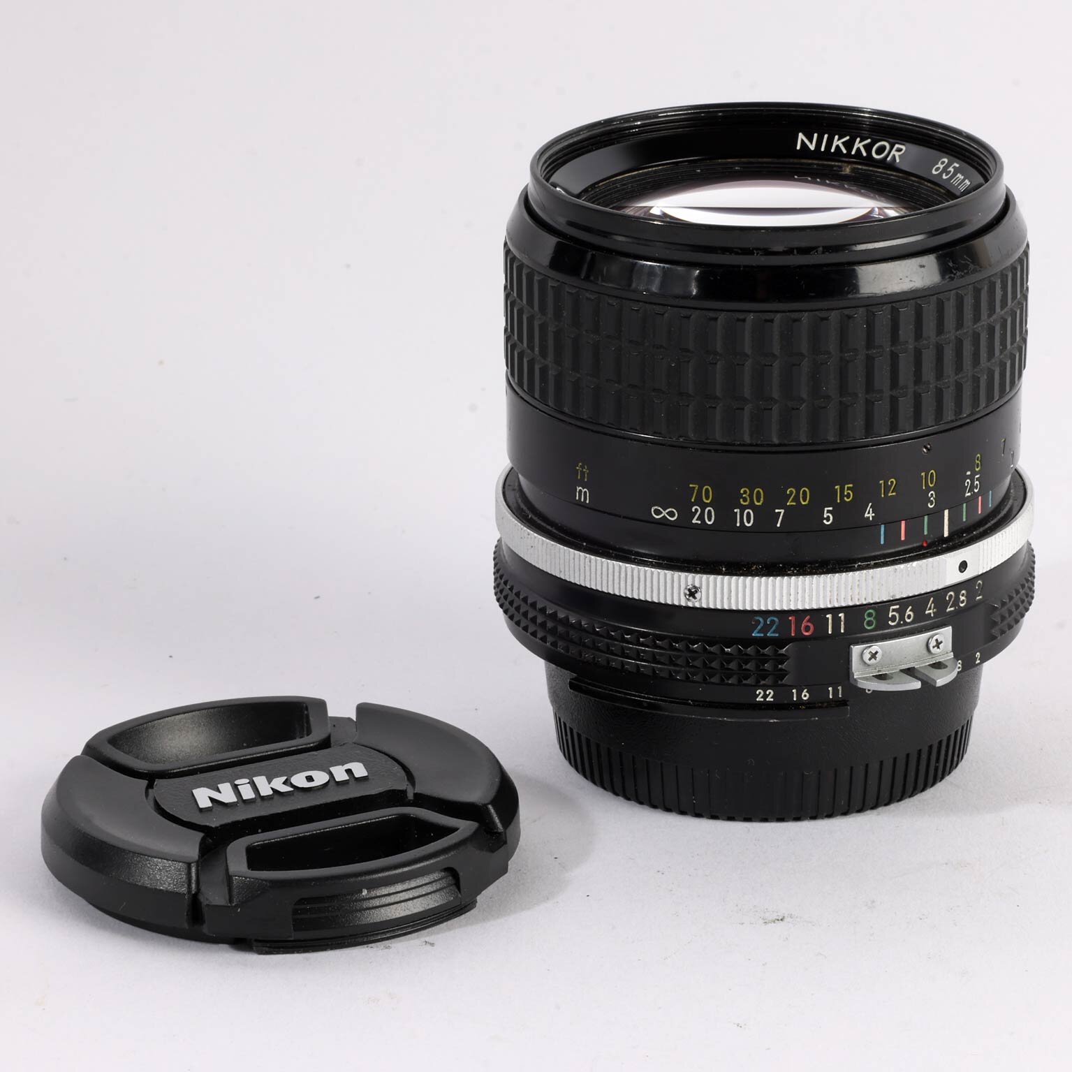 Nikon Nikkor 85mm/2 Ais