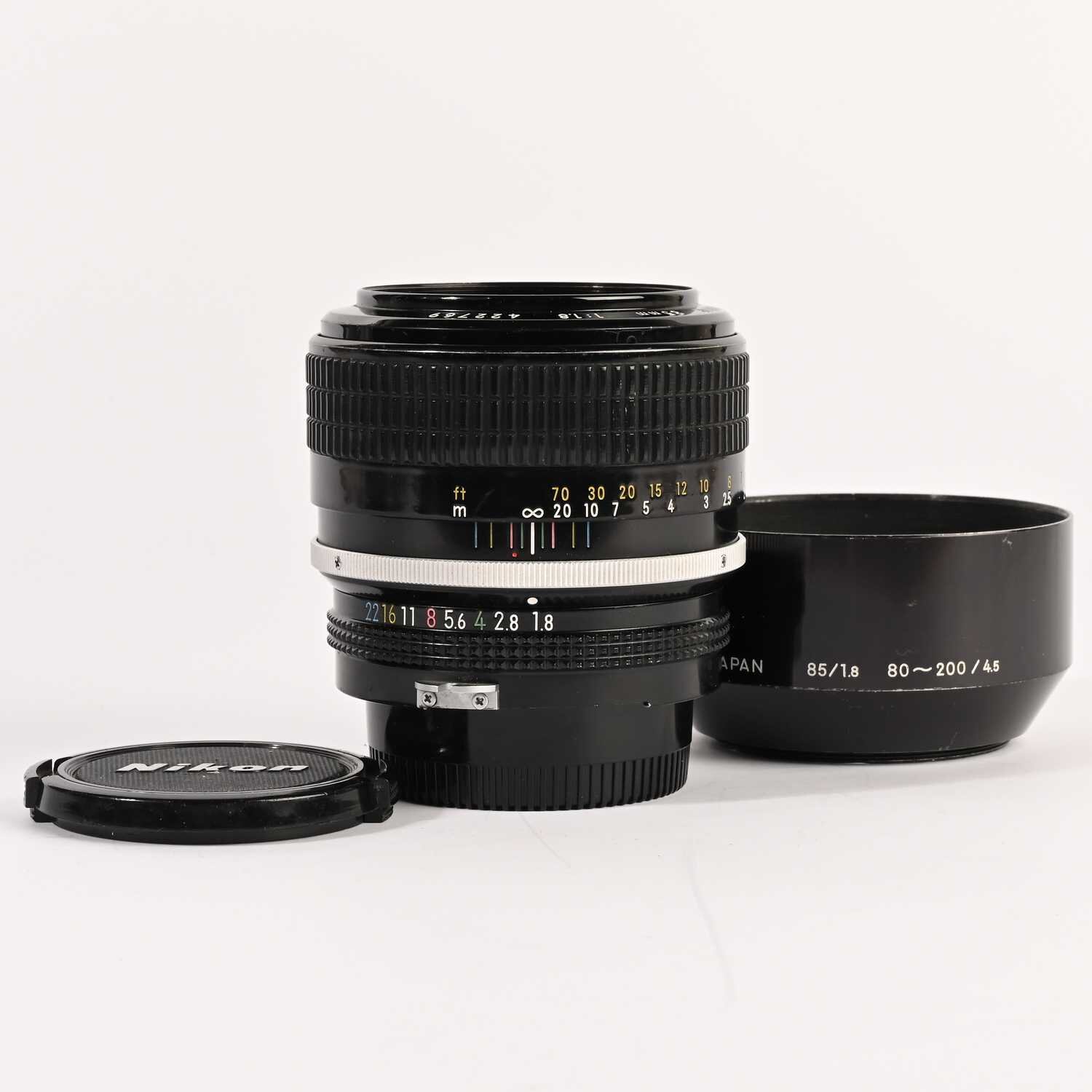 Nikon Nikkor 85mm 1:1,8 Objektiv Ais