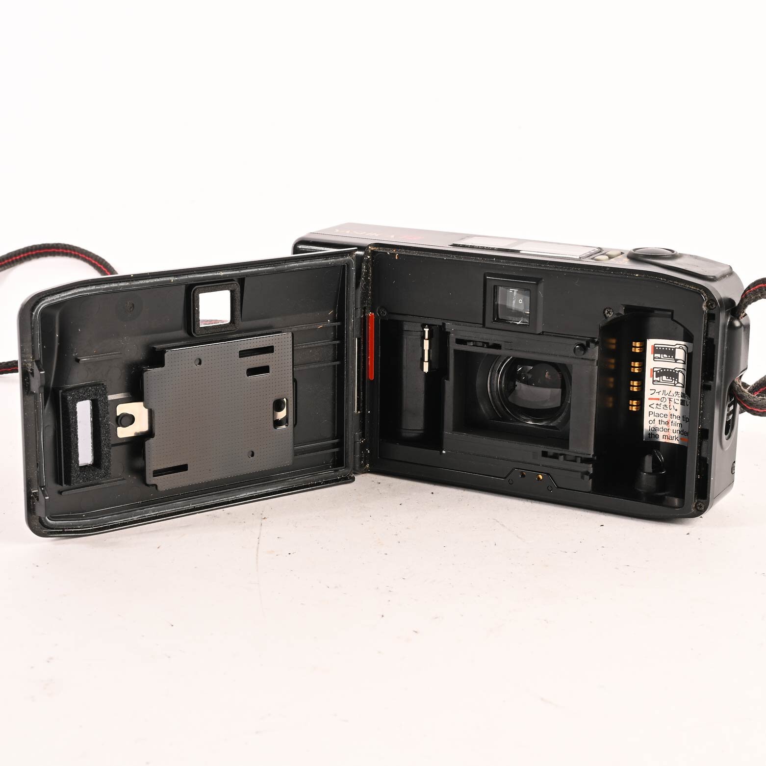 Yashica T3 Tessar T*2,8/35