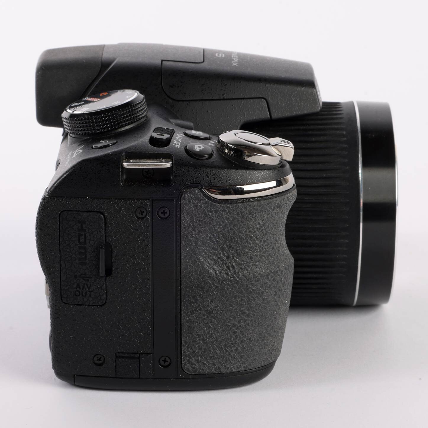 FujiFilm FinePix S3300 14.0 Megapixel -26-fach Zoom