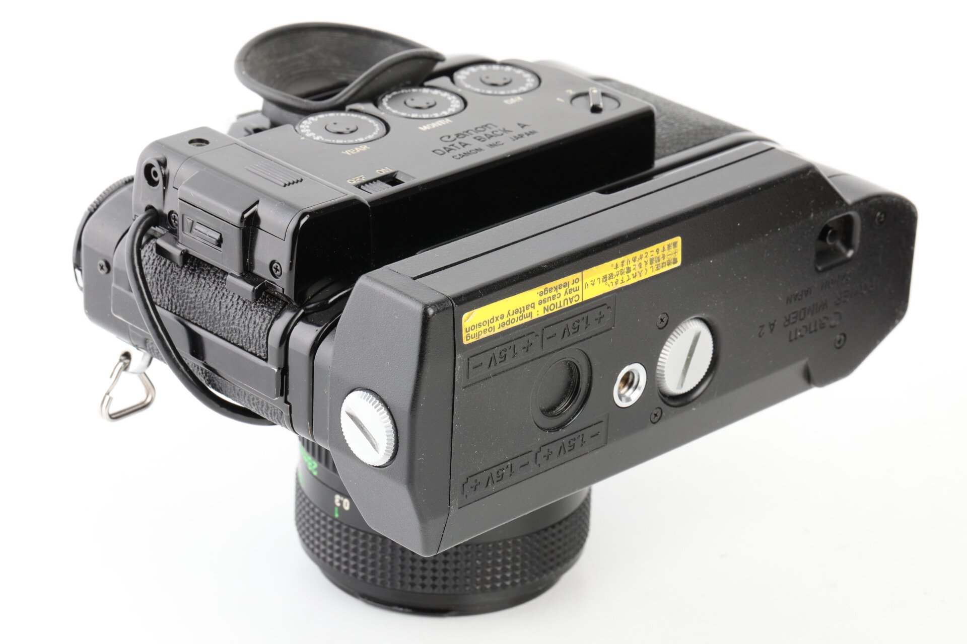 Canon A-1 +Power Winder A2 + FD 28mm f2,8 + FD 35-70 f4  + FD 70-150mm f4,5 + Data Back A