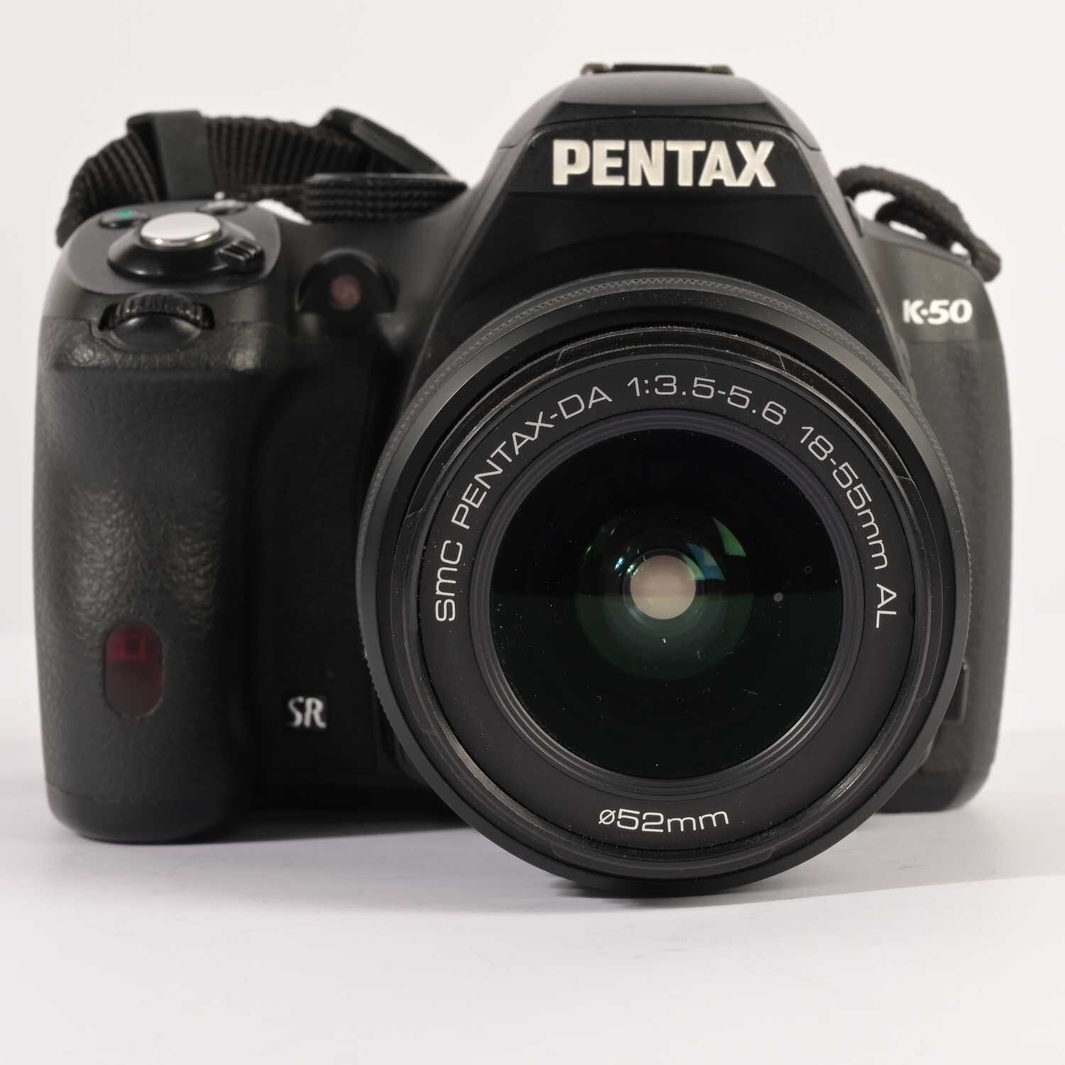 Pentax K-50 Pentax 3,5-5,6/18-55mm DA AL
