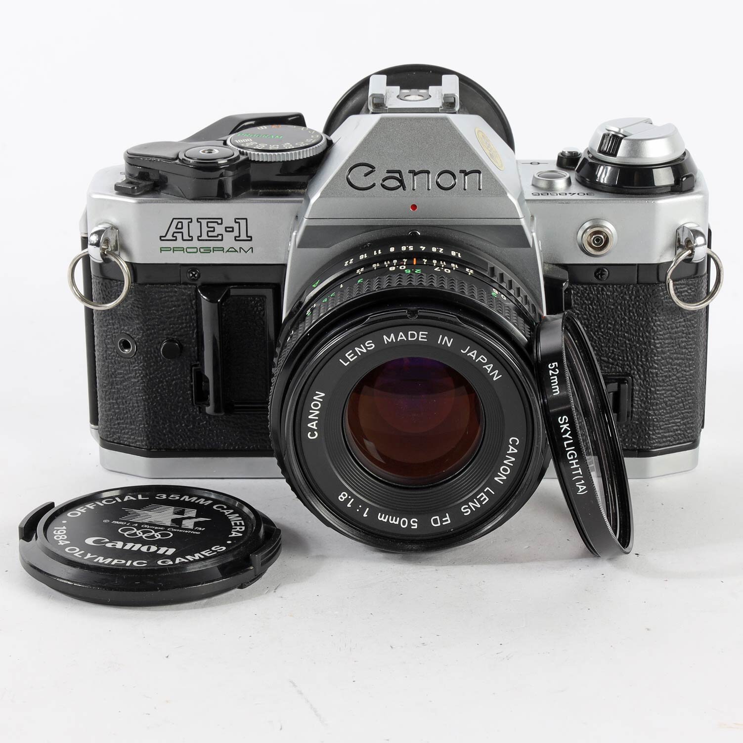 Canon AE-1 program Canon Lens FD 50/1,8
