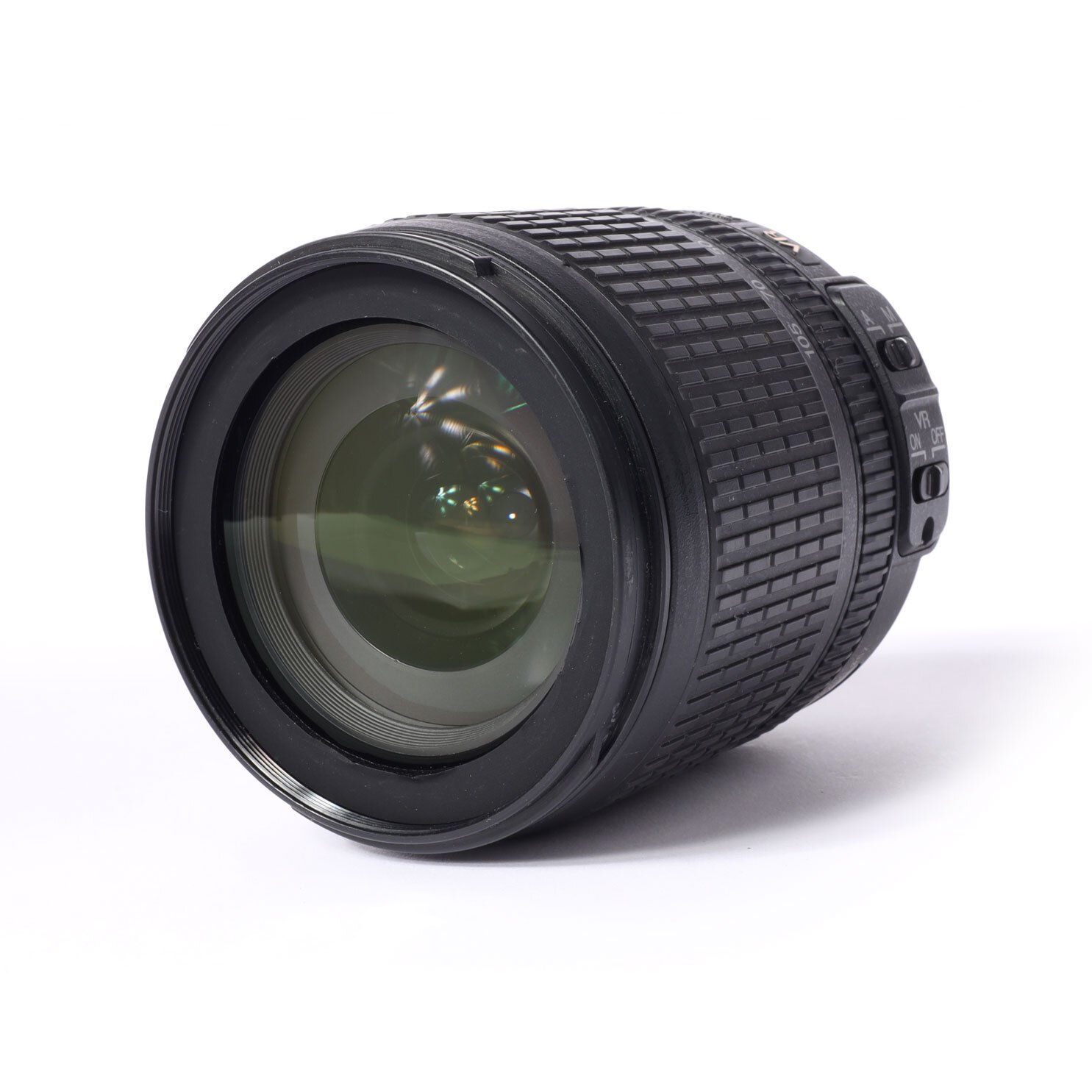 Nikon DX Nikkor 3.5-5.6G/18-105mm ED VR