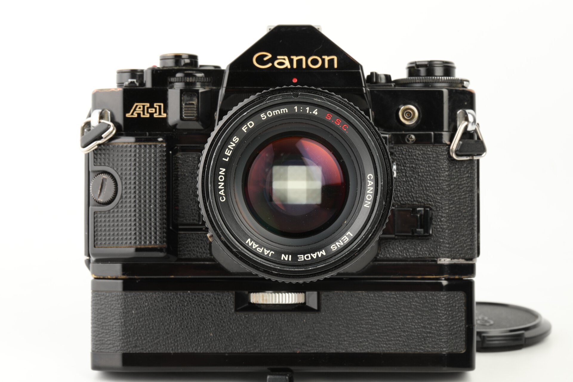 Canon A-1 + FD 50mm 1,4 S.S.C. + Power Winder A