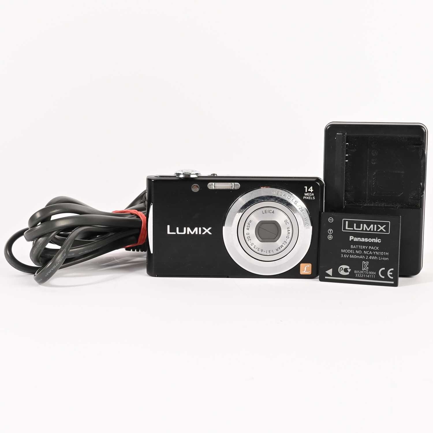 Panasonic LUMIX DMC FS16 14,1 MP Digitalkamera Kompaktkamera Leica Objektiv